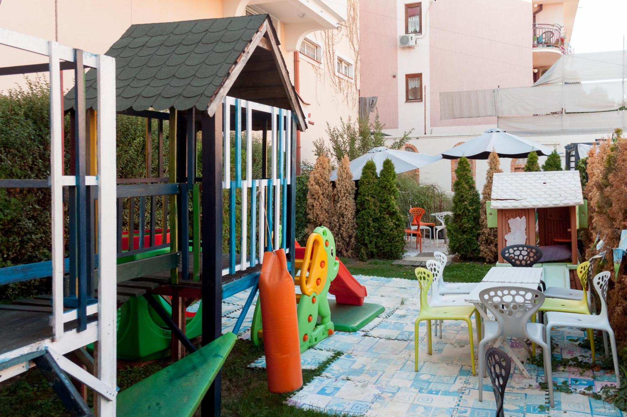 Red Clay Apartments City Club Βελιγράδι Εξωτερικό φωτογραφία
